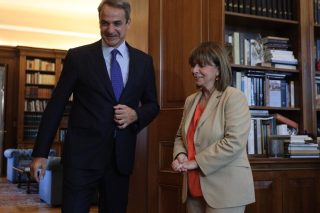 Κυριάκος Μητσοτάκης, Κατερίνα Σακελλαροπούλου