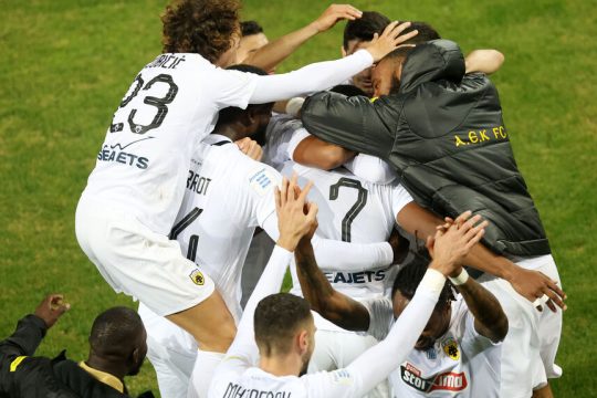 aek-paiktes