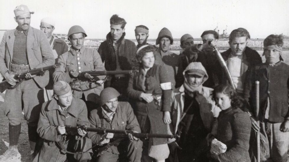 Ελασίτες, νοσοκόμες της Εθνικής Αλληλεγγύης και πολίτες