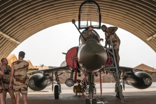 france_military_1020