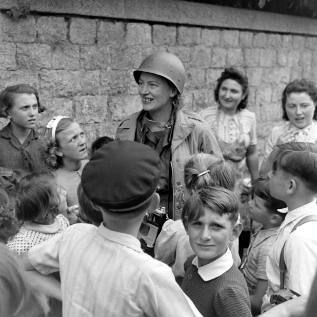 Λι Μίλερ (Αύγουστος 1944)