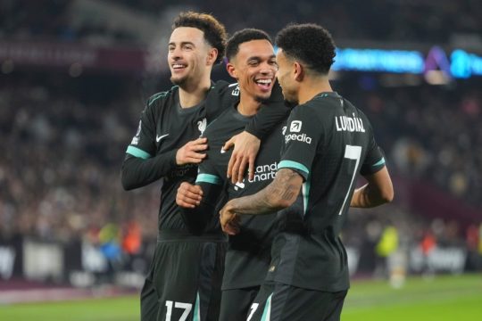 liverpool-paiktes