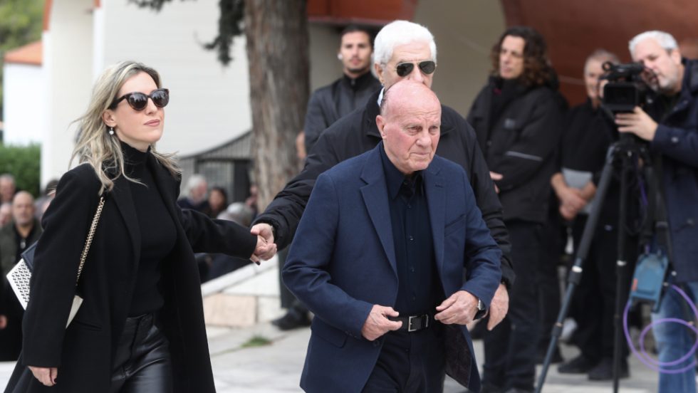 Σαργκάνης κηδεία