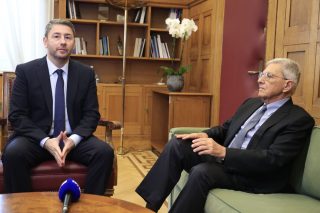Από τη χτεσινή συνάντηση του Νίκου Ανδρουλάκη με τον προτεινόμενο από το ΠΑΣΟΚ Πρόεδρο της Δημοκρατίας, Τάσο Γιαννίτση
