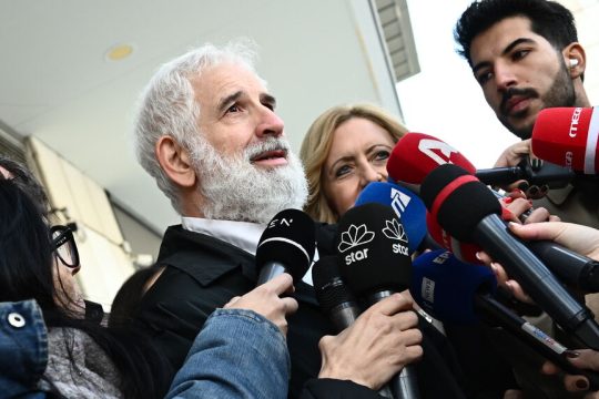 Πέτρος Φιλιππίδης