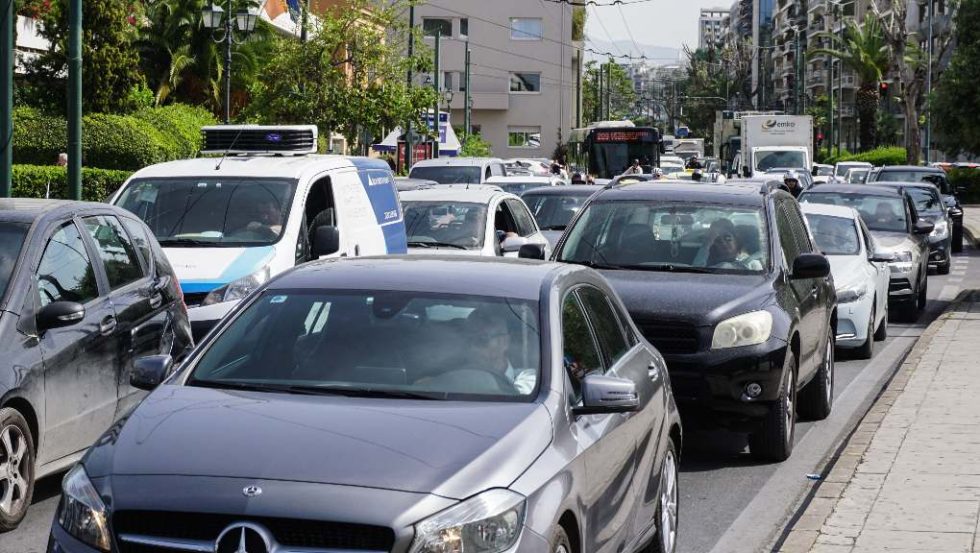 Μποτιλιάρισμα σε δρόμο της Αθήνας