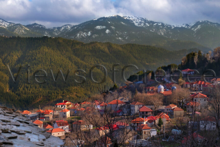 Το Κρίκελλο είναι κτισμένο σε υψόμετρο 1.120 μ.