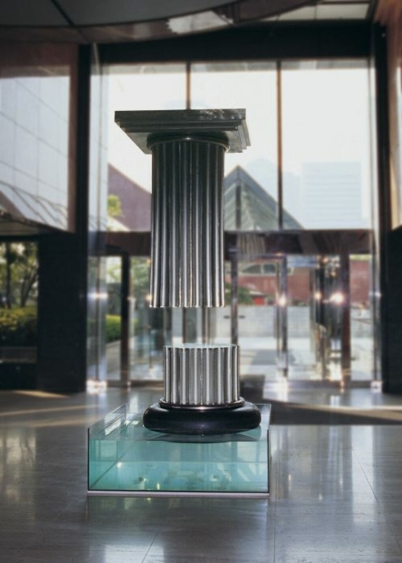 «Floating Caryatid», 1994, Σεούλ, Νότια Κορέα