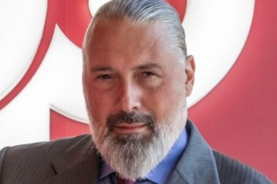 Μάνος Εξαρχουλάκος
