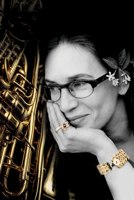 nikolakopoulou
