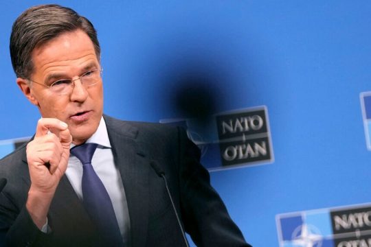Στην Τουρκία ο Ρούτε - Θα συναντηθεί με Ερντογάν και θα επισκεφτεί αμυντική βιομηχανία