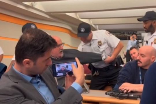 Εικόνα από βίντεο που μετέδωσε το CNN