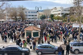 Πάνω από 3.500 συγκεντρωμένοι στη Χίο εναντίον της εξόρυξης αντιμονίου