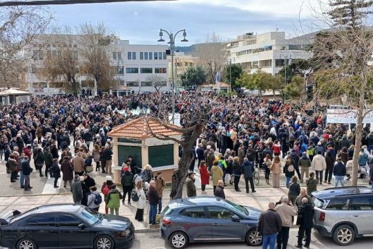 Πάνω από 3.500 συγκεντρωμένοι στη Χίο εναντίον της εξόρυξης αντιμονίου