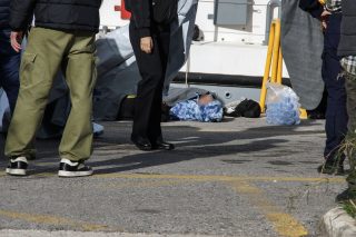 Ναυαγιο με πρόσφυγες στην Ρόδο