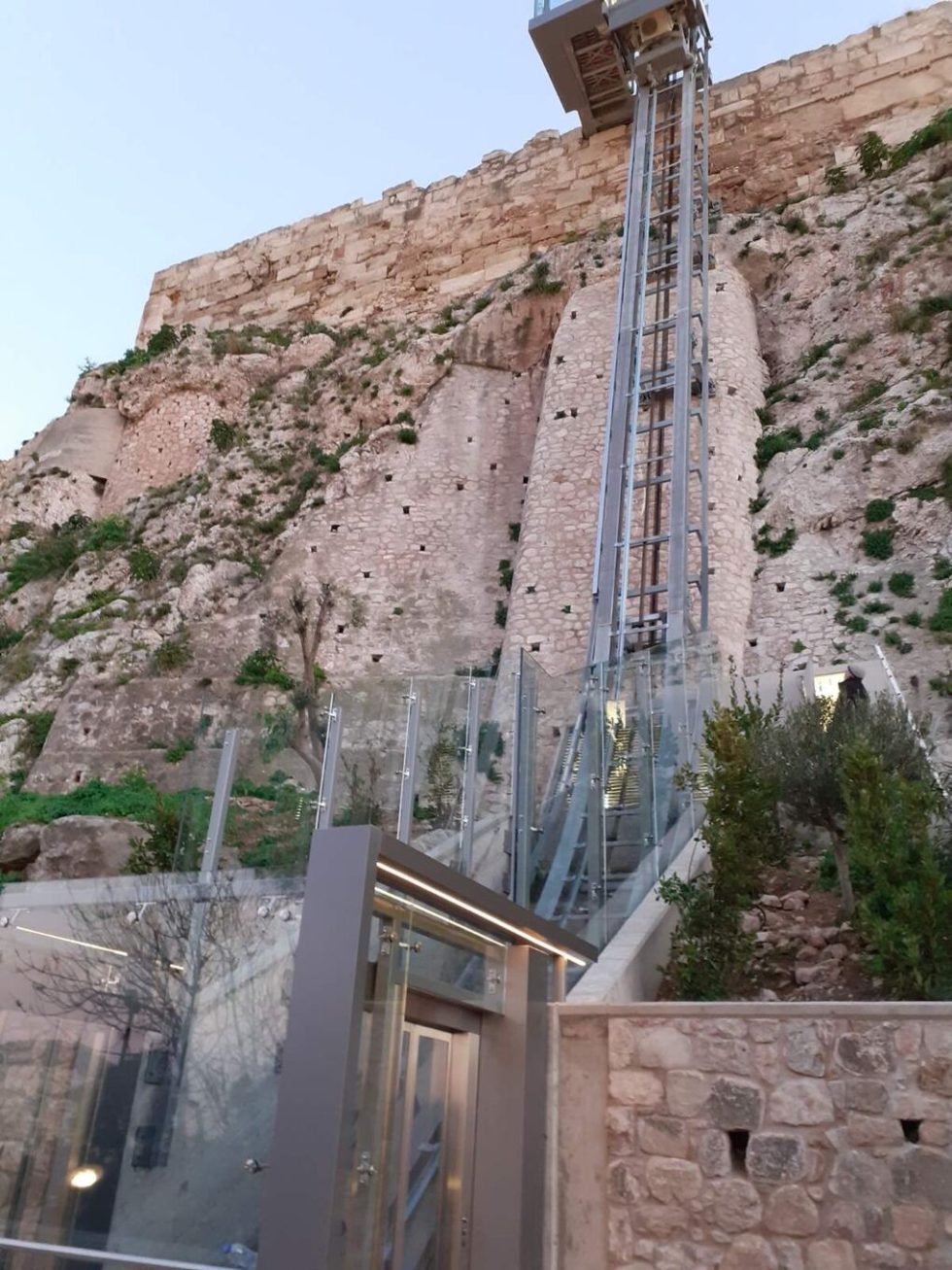 teleferik monemvasia
