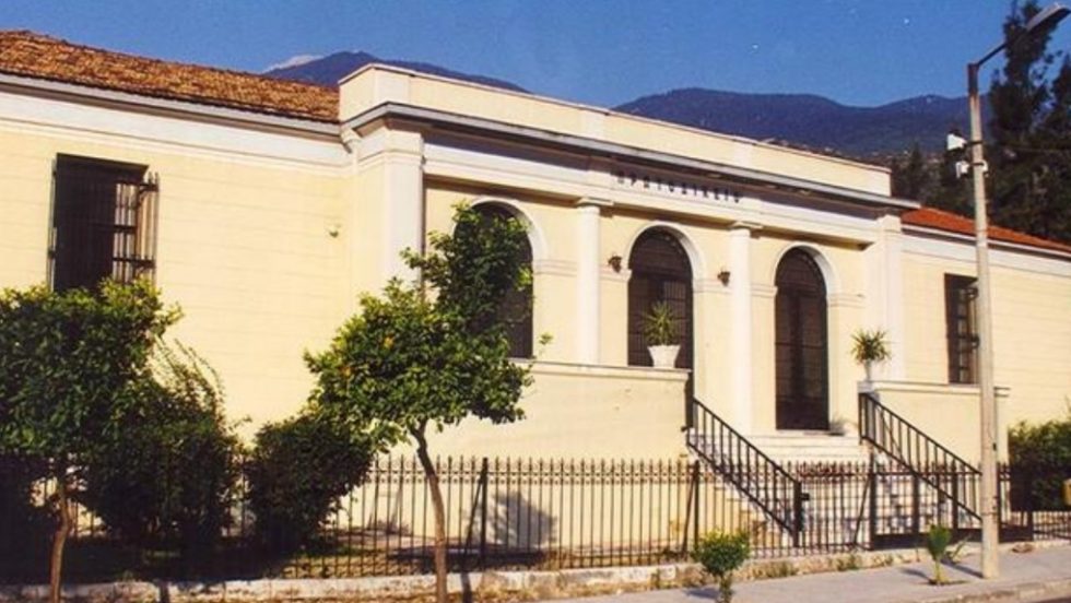 Dikastirio_Amfissas_1020