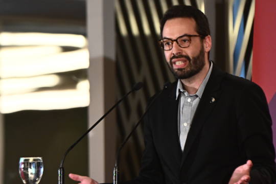 ο ευρωβουλευτής του ΚΚΕ Λευτέρης Νικολάου-Αλαβάνος
