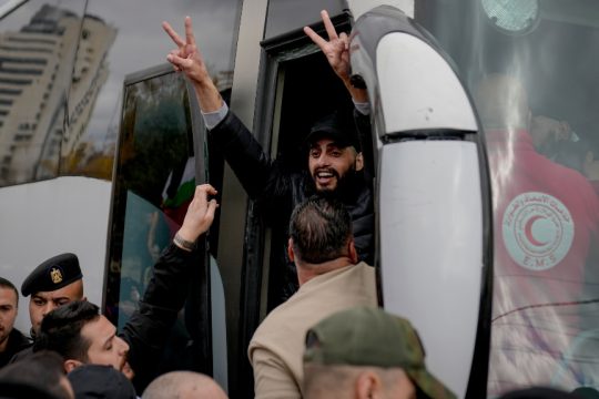 Palestinian_Hostages_1020