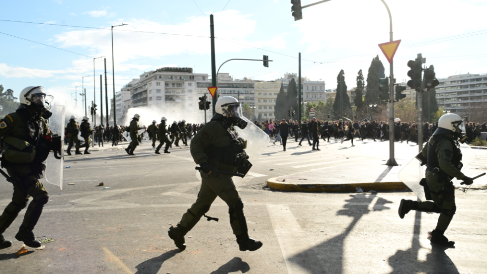 ΜΑΤ στη διαδήλωση για τα Τέμπη