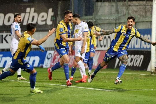 asteras-lamia