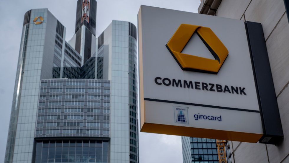 Commerzbank - Απολύσεις