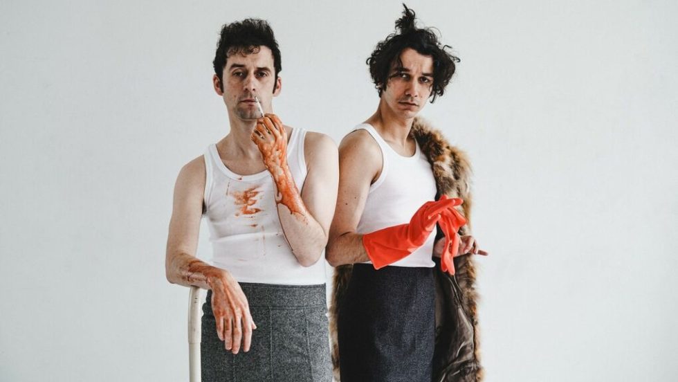 parastasi-antikeimenika