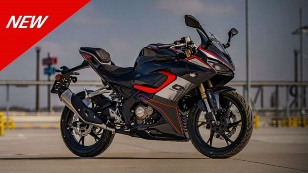 QJMotor SRK 125R