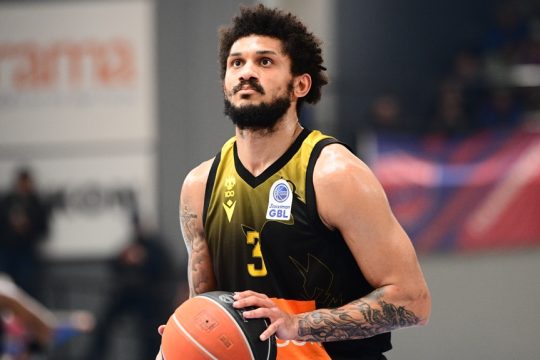 aek-basket