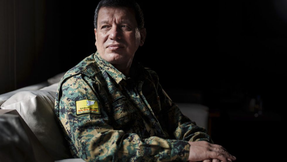 O Μαζλούμ Αμπντί, διοικητής του SDF