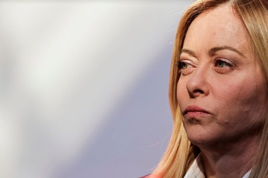 Η ιταλική κυβέρνηση φέρνει... «νόμιμα pushbacks»