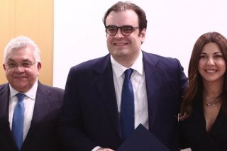Η ημέρα που ο Κυριάκος Πιερρακάκης παραδίδει τη σκυτάλη στους διαδόχους του, Σοφία Ζαχαράκη και Νίκο Παπαϊωάννου
