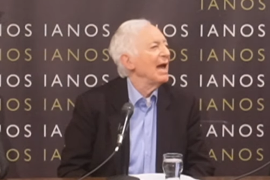 ο Γιώργος Καραμπέλιας