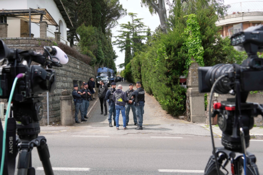 συνομιλίες στη Ρώμη για το πυρηνικό πρόγραμμα του Ιράν