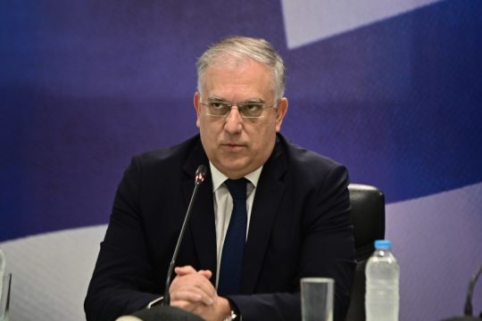 Ο Θεοδωρικάκος δεν διαβάζει Eurostat