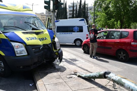 Ασθενοφόρο Παγκράτι