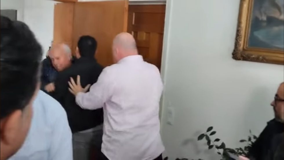Μπέος Βόλος