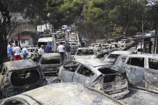Από την φονική πυρκαγιά στο Μάτι