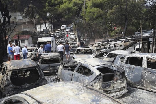 Από την φονική πυρκαγιά στο Μάτι
