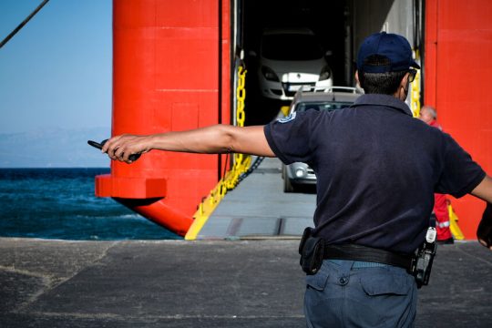 Οργή των σωματείων για τον σοβαρό τραυματισμό του 41χρονου ναυτεργάτη στην Αλόννησο - Έπεσε από σκαλωσιά πέντε μέτρων