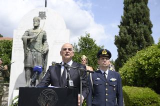 Ο υπουργός Αμυνας Ν. Δένδιας στην εκδήλωση για την επέτειο της Αλωσης της Κωνσταντινούπολης που έγινε χθες στον Μυστρά