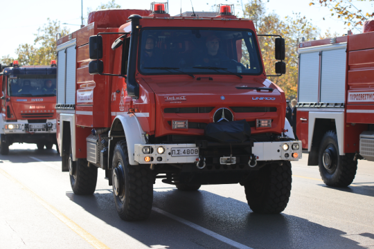 Οχημα της Πυροσβεστικής στη Θεσσαλονίκη