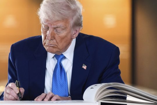 TRUMP