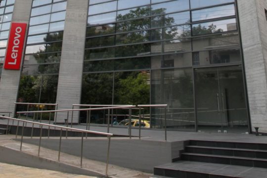 lenovo