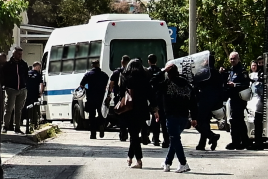 Συλληφθέντες υπόθεση Νομικής