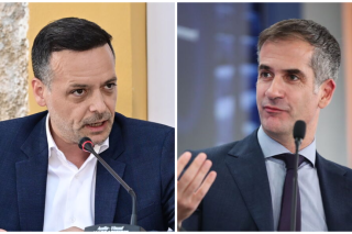 Ο Χάρης Δούκας | O Kώστας Μπακογιάννης