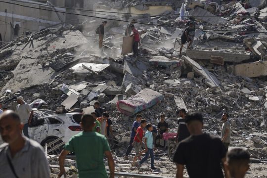 Ερειπια στη Γαζα από τους Ισραηλινούς βομβαρδισμούς