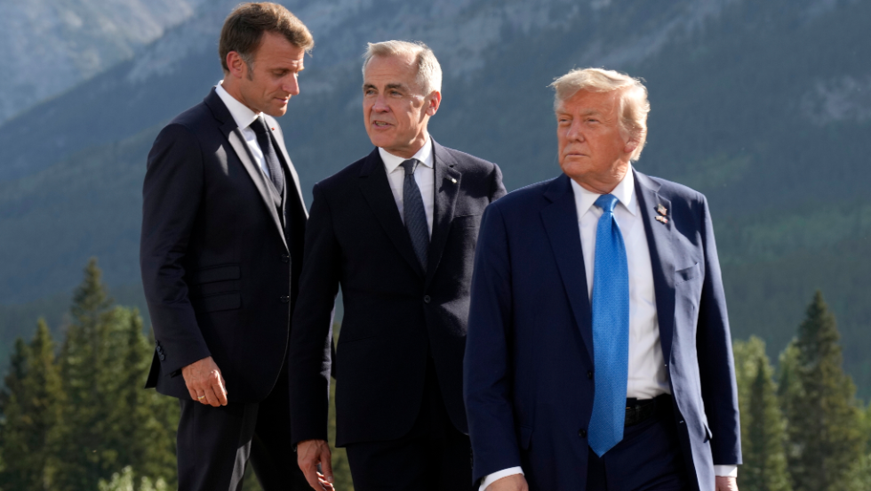 Macron_Trump_1020