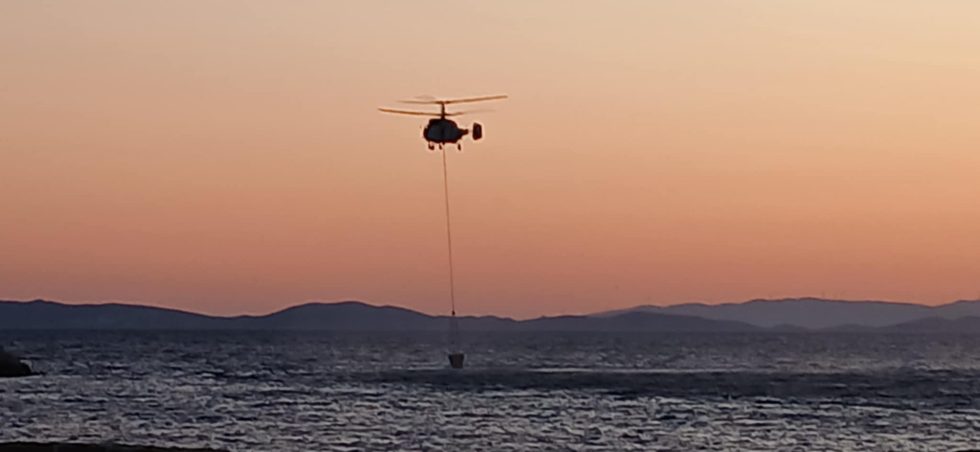 Χίος φωτιά