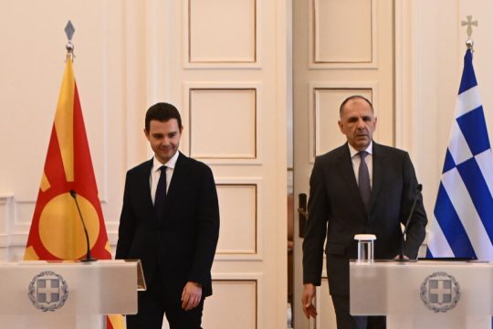 Συνάντηση του Γιώργου Γεραπετρίτη με τον Βορειομακεδόνα ομολόγο του, Timcho Mucunski